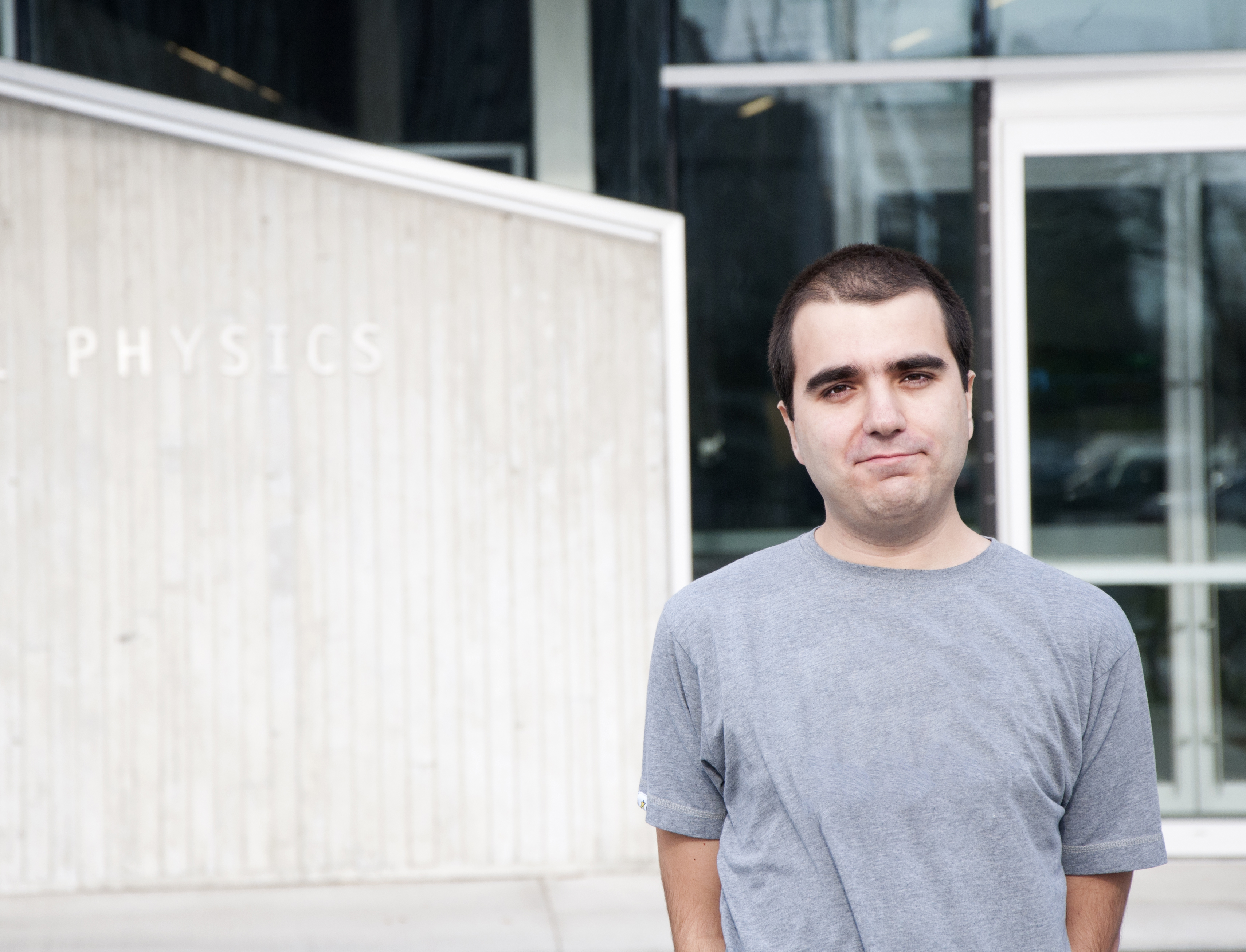 Portrait of Perimeter Faculty member and Sloan Research Fellow Pedro Vieira 