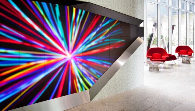 Digital signage with colours in entrance way