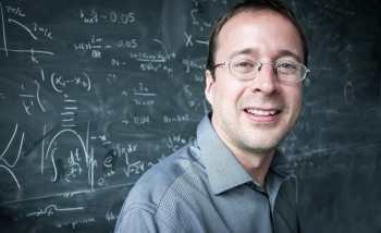 Portrait of Kendrick Smith, winner of the 2018 Breakthrough Prize in Fundamental Physics